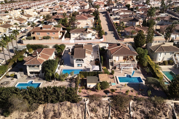 Herverkoop - Vrijstaande Villa - Benimar - Benimar I