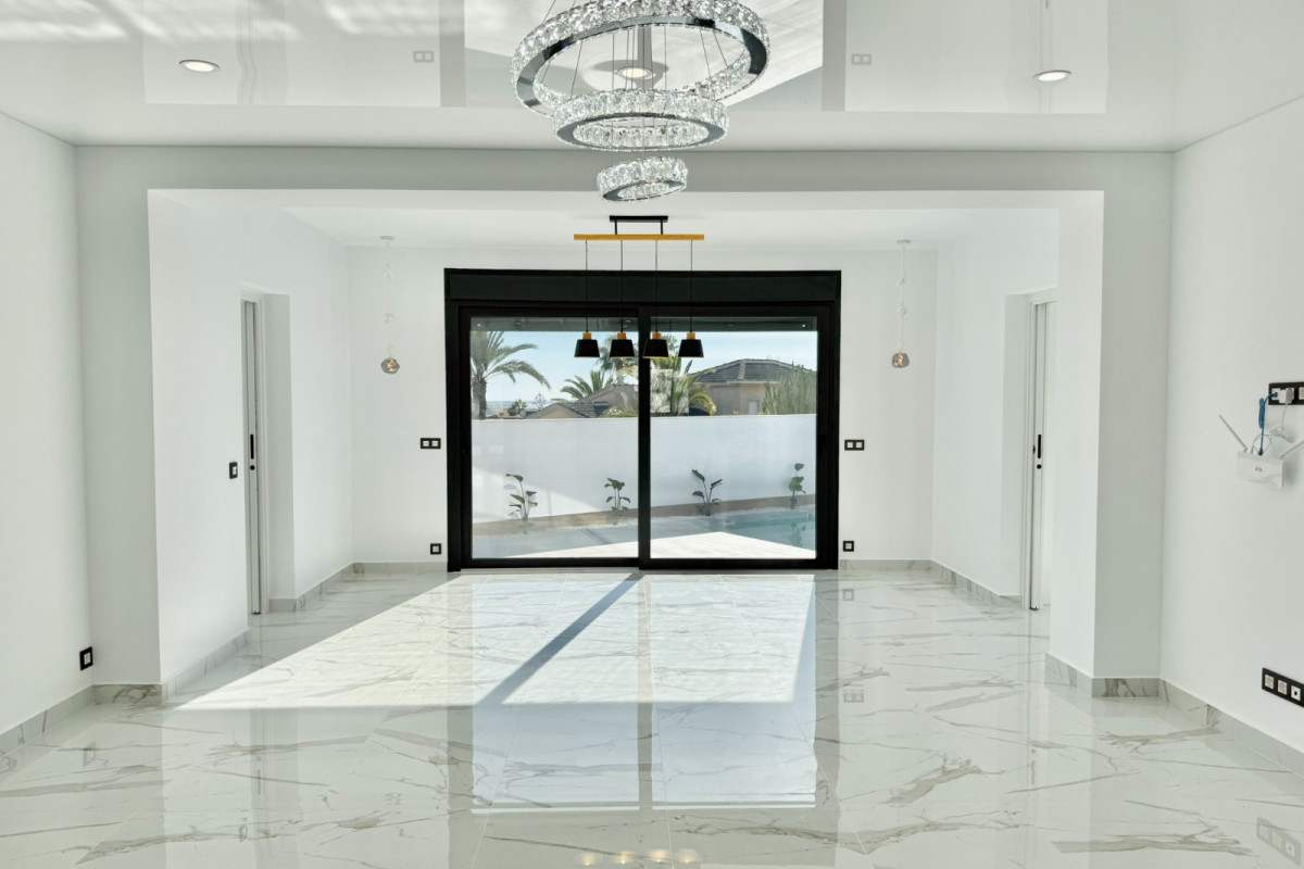 Herverkoop - Vrijstaande Villa - Ciudad Quesada - Ciudad Quesada - Town