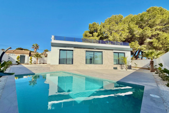 Herverkoop - Vrijstaande Villa - Ciudad Quesada - Ciudad Quesada - Town