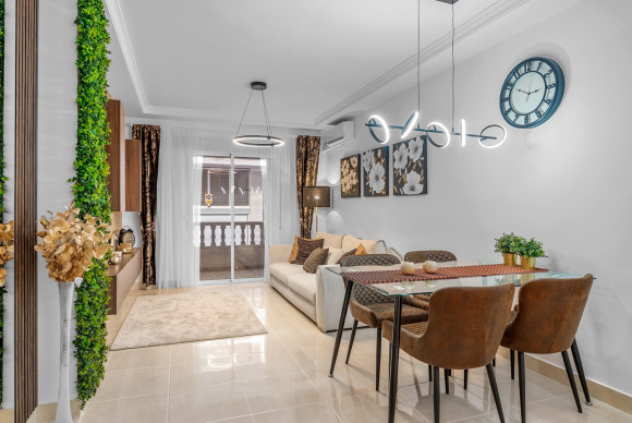 Herverkoop - Appartement  - Torrevieja - Playa del Cura