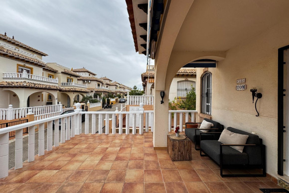 Reventa - Adosado - Orihuela Costa - Lomas de Cabo Roig-Los Dolses