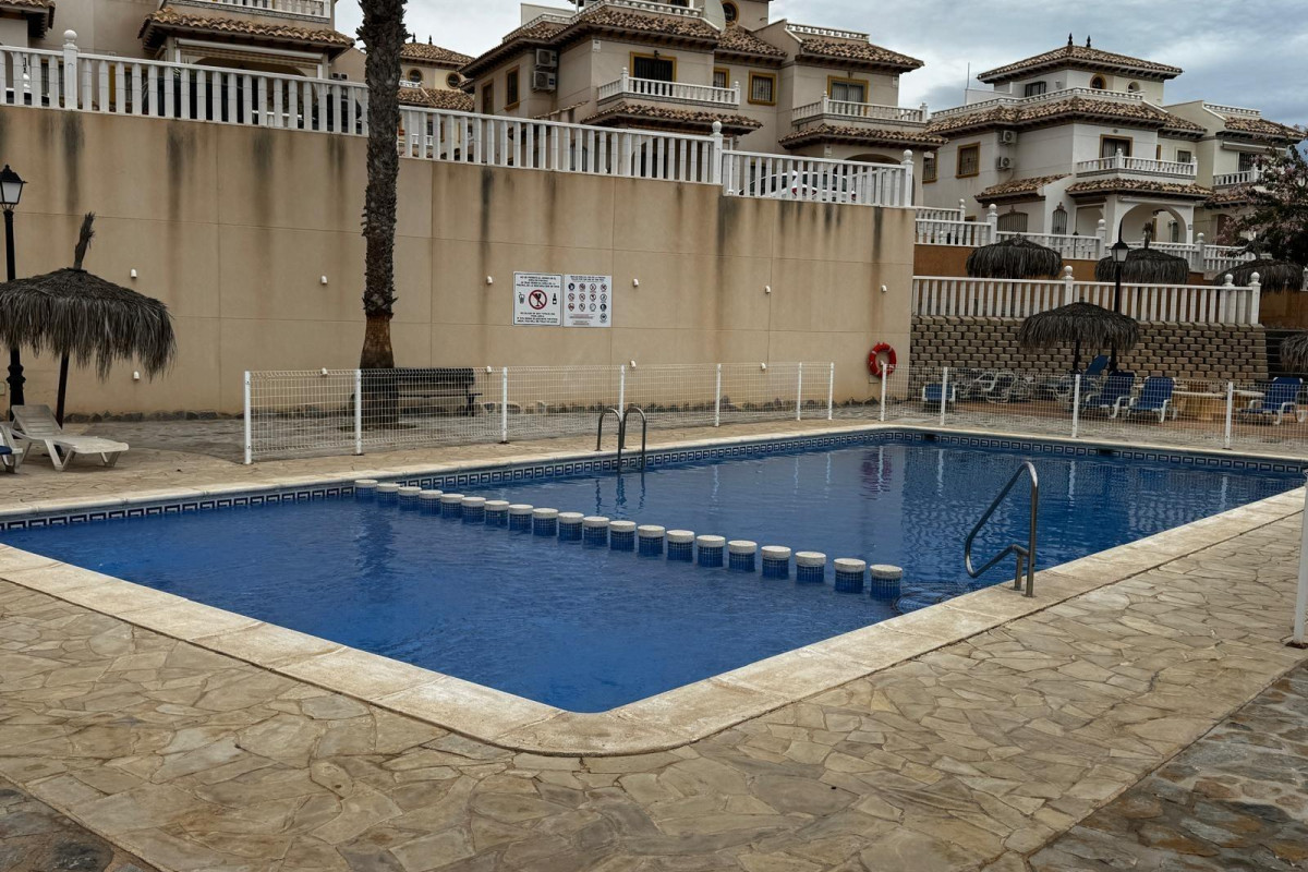 Reventa - Adosado - Orihuela Costa - Lomas de Cabo Roig-Los Dolses