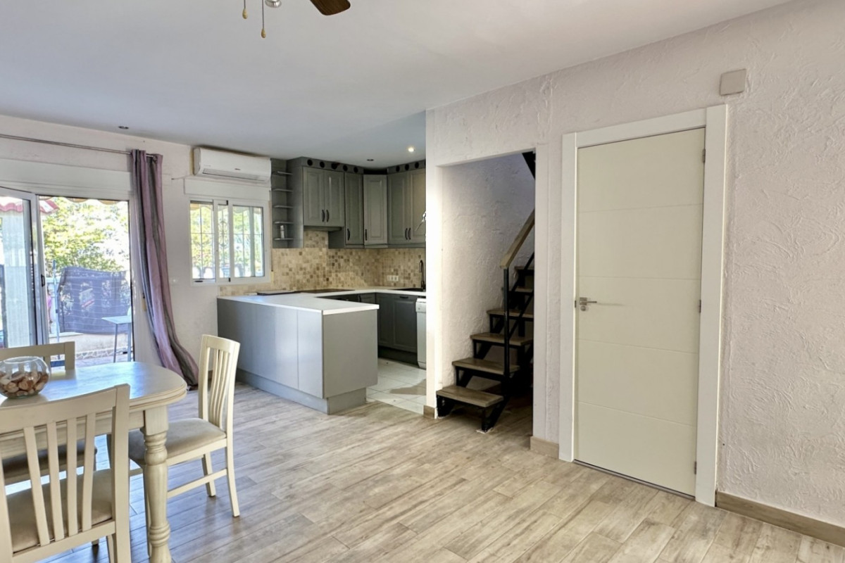 Reventa - Adosado - Guardamar del Segura - Lomas de Polo-Pinomar