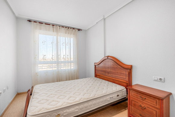 Reventa - Apartamento / piso - Torrevieja