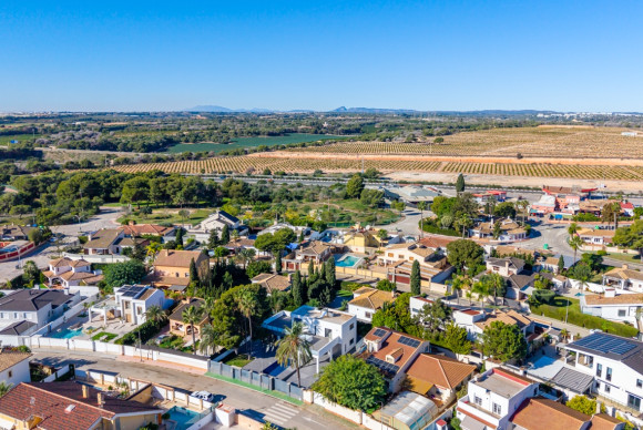 Revente - Villa - Campoamor