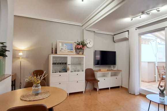 Resale - Apartment  - Torrevieja - La Mata