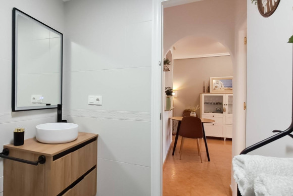 Resale - Apartment  - Torrevieja - La Mata