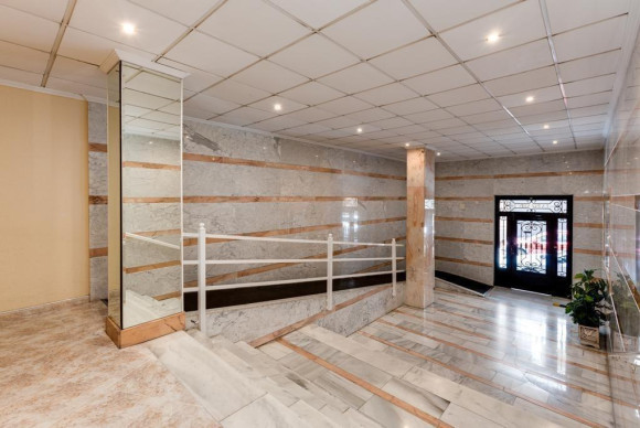 Reventa - Apartamento / piso - Torrevieja - Centro