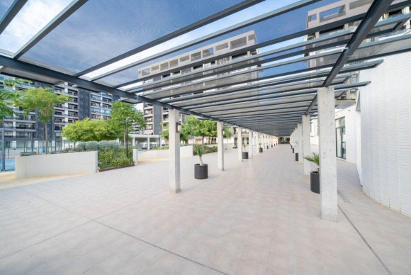 Herverkoop - Appartement  - Alicante - Alicante Golf