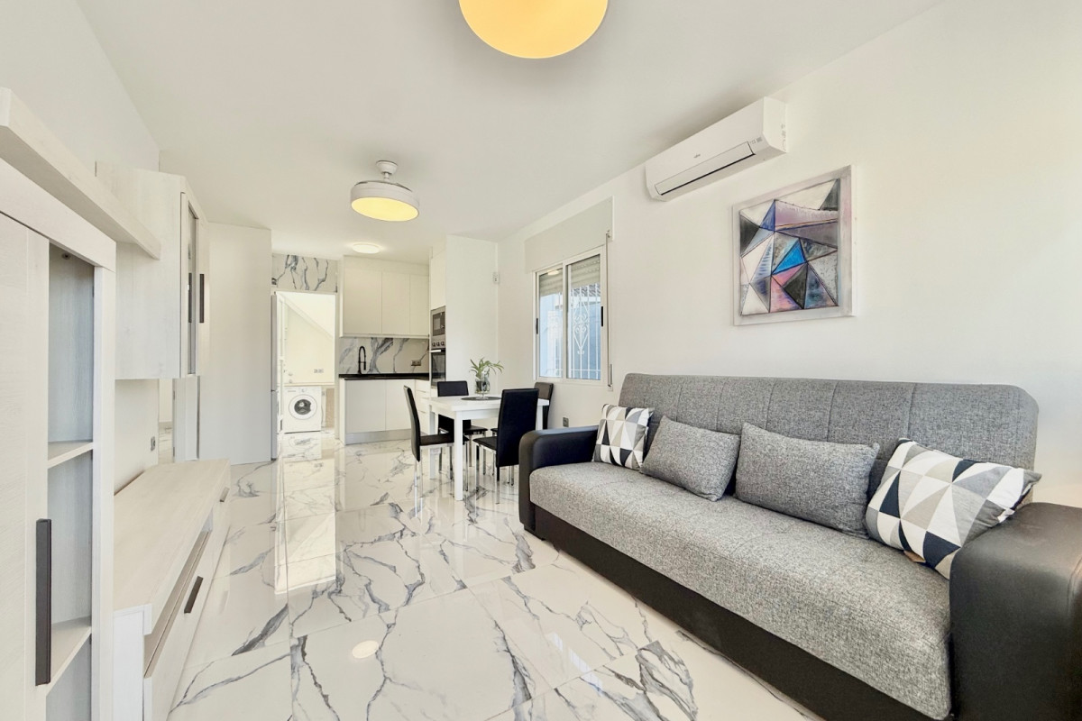 Herverkoop - Half Vrijstaande Woning - Torrevieja - El Chaparral