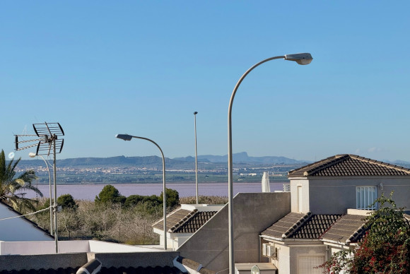 Herverkoop - Half Vrijstaande Woning - Torrevieja - El Chaparral