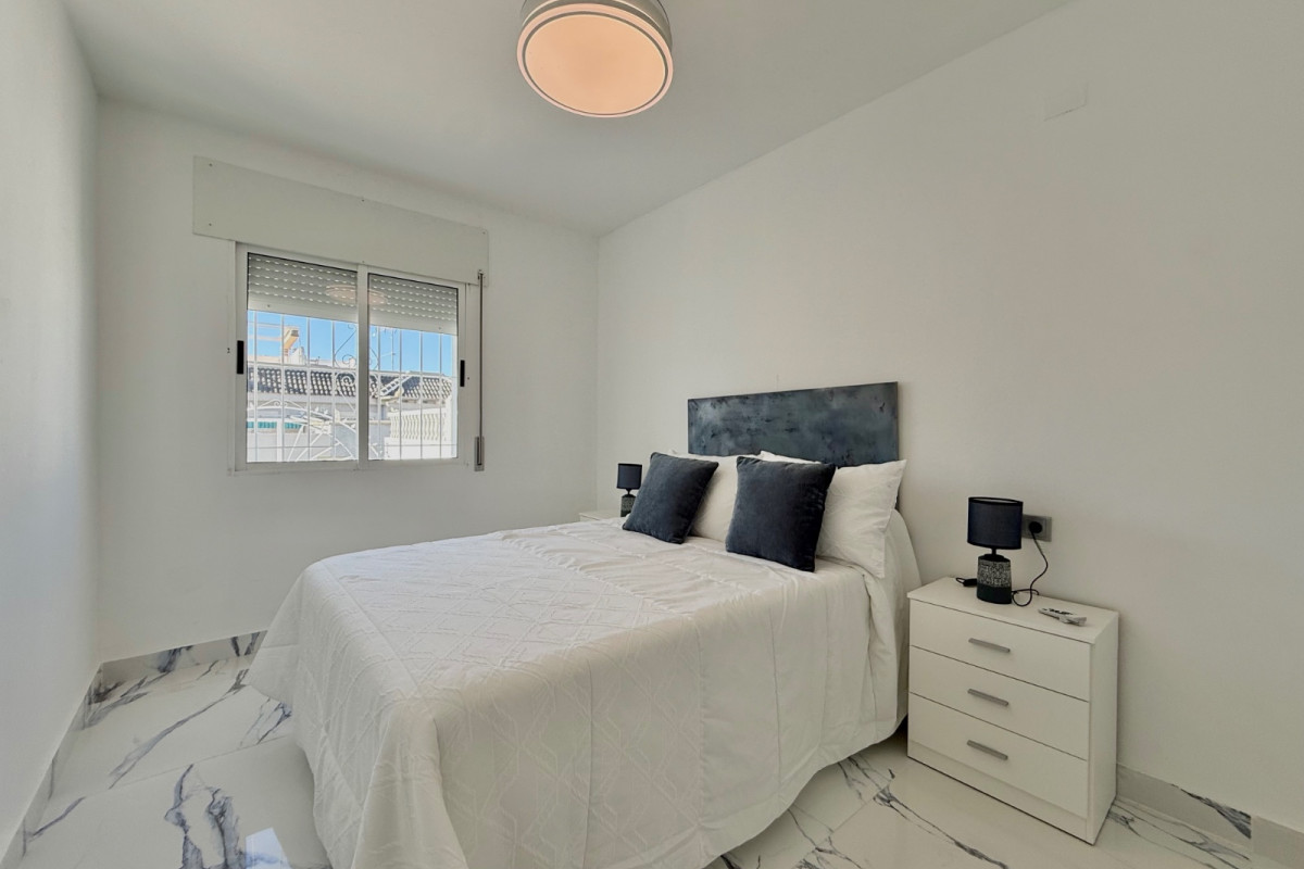 Herverkoop - Half Vrijstaande Woning - Torrevieja - El Chaparral