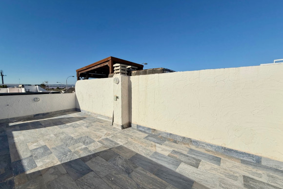 Herverkoop - Half Vrijstaande Woning - Torrevieja - El Chaparral