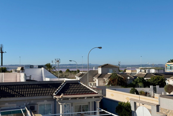 Herverkoop - Half Vrijstaande Woning - Torrevieja - El Chaparral