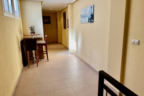 Resale - Apartment  - Formentera del Segura - Formentera de Segura