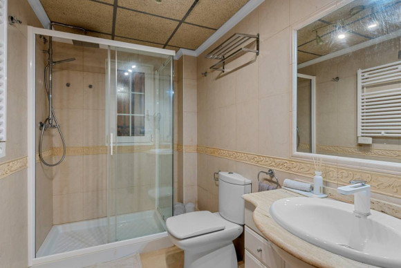 Herverkoop - Appartement  - Cabo Roig