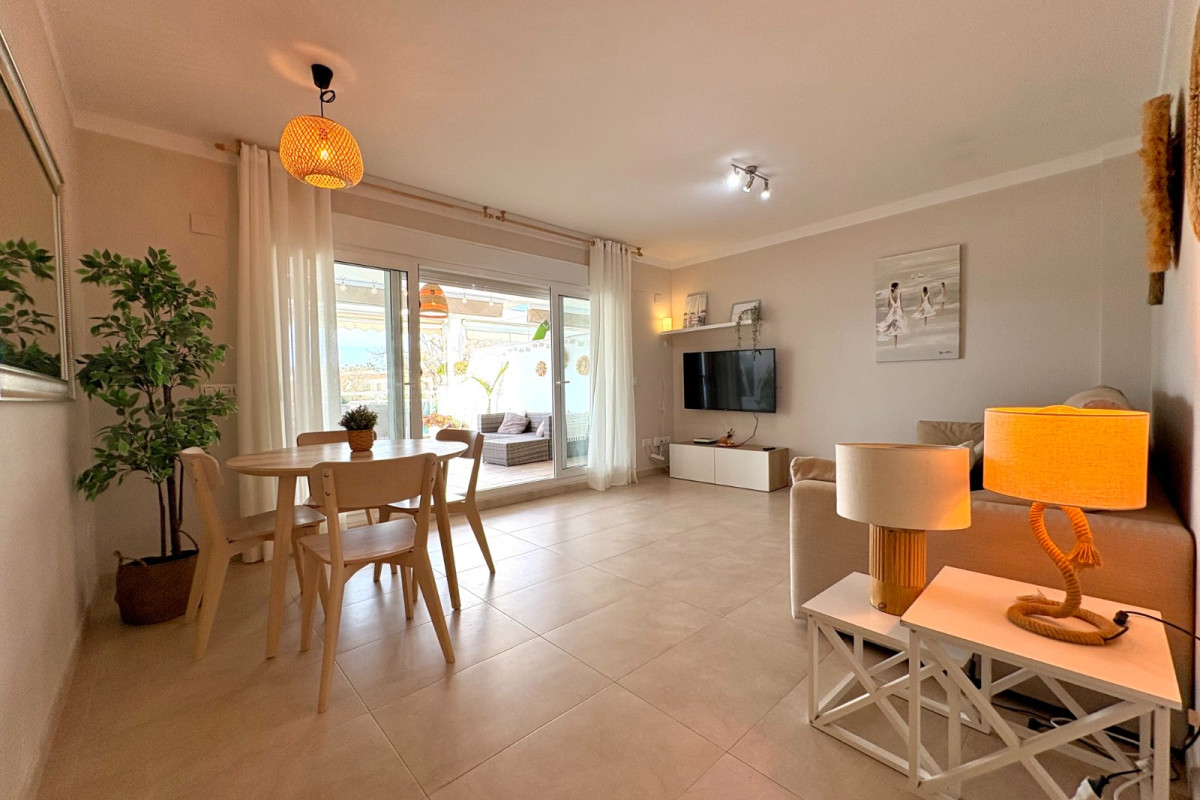 Resale - Apartment / flat - Denia - Les Marines - Las Marinas