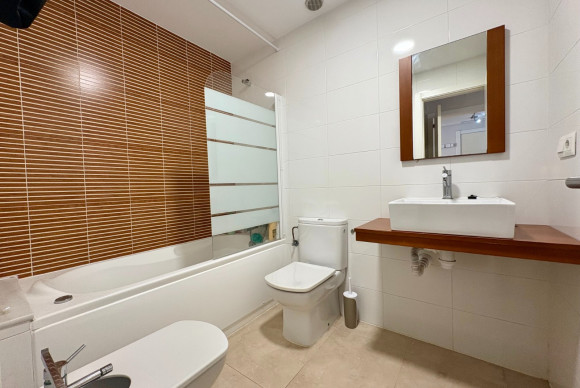 Resale - Apartment / flat - Denia - Les Marines - Las Marinas