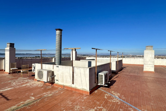 Reventa - Apartamento / piso - Torrevieja - El Molino