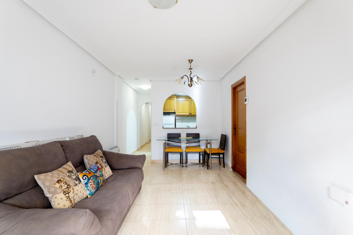 Resale - Apartment  - Torrevieja - Parque de las Naciones