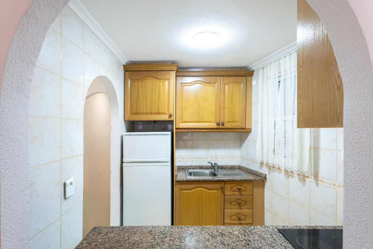 Resale - Apartment  - Torrevieja - Parque de las Naciones