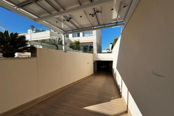 Herverkoop - LUXE VILLA - Orihuela Costa - Campoamor