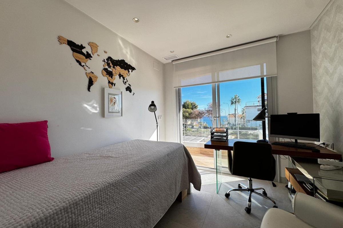 Herverkoop - LUXE VILLA - Orihuela Costa - Campoamor