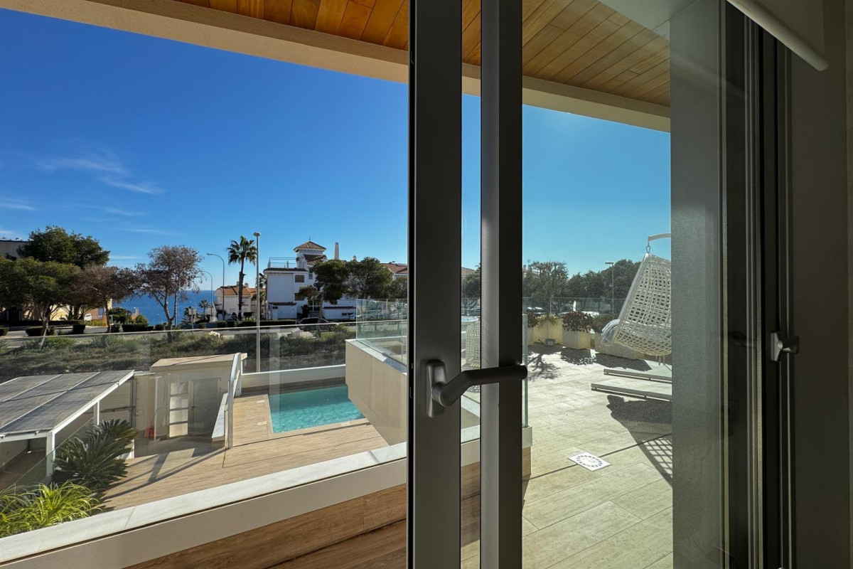 Herverkoop - LUXE VILLA - Orihuela Costa - Campoamor