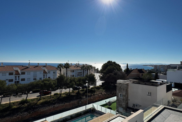 Herverkoop - LUXE VILLA - Orihuela Costa - Campoamor