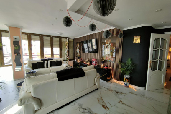 Resale - Apartment  - Benidorm - Playa de Levante