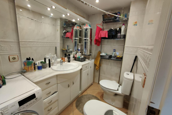 Resale - Apartment  - Benidorm - Playa de Levante