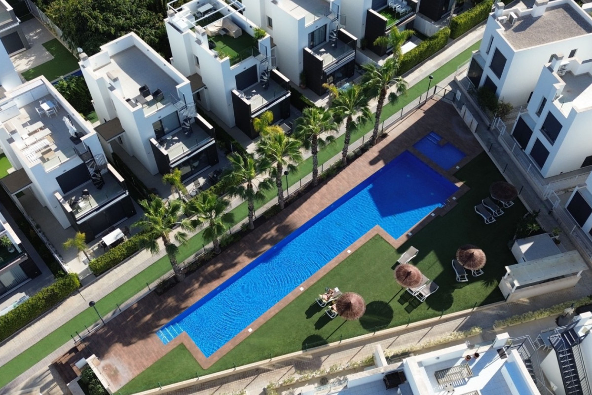 Resale - Apartment  - Orihuela Costa - Punta Prima