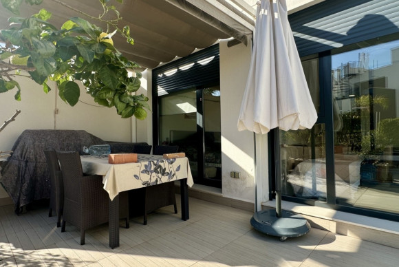 Resale - Apartment  - Orihuela Costa - Punta Prima