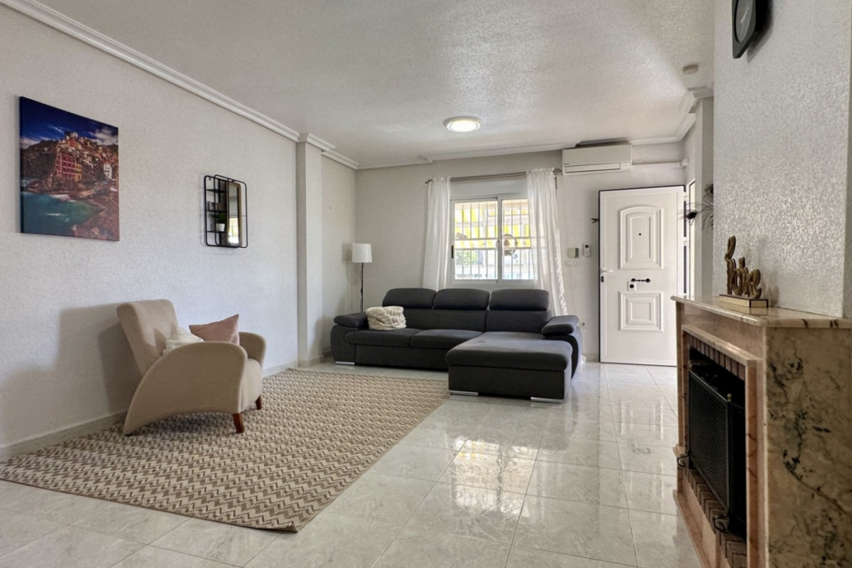 Reventa - Detached Villa - Orihuela Costa - Los Altos