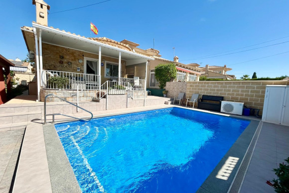 Revente - Villa for sale - Torrevieja - La Siesta