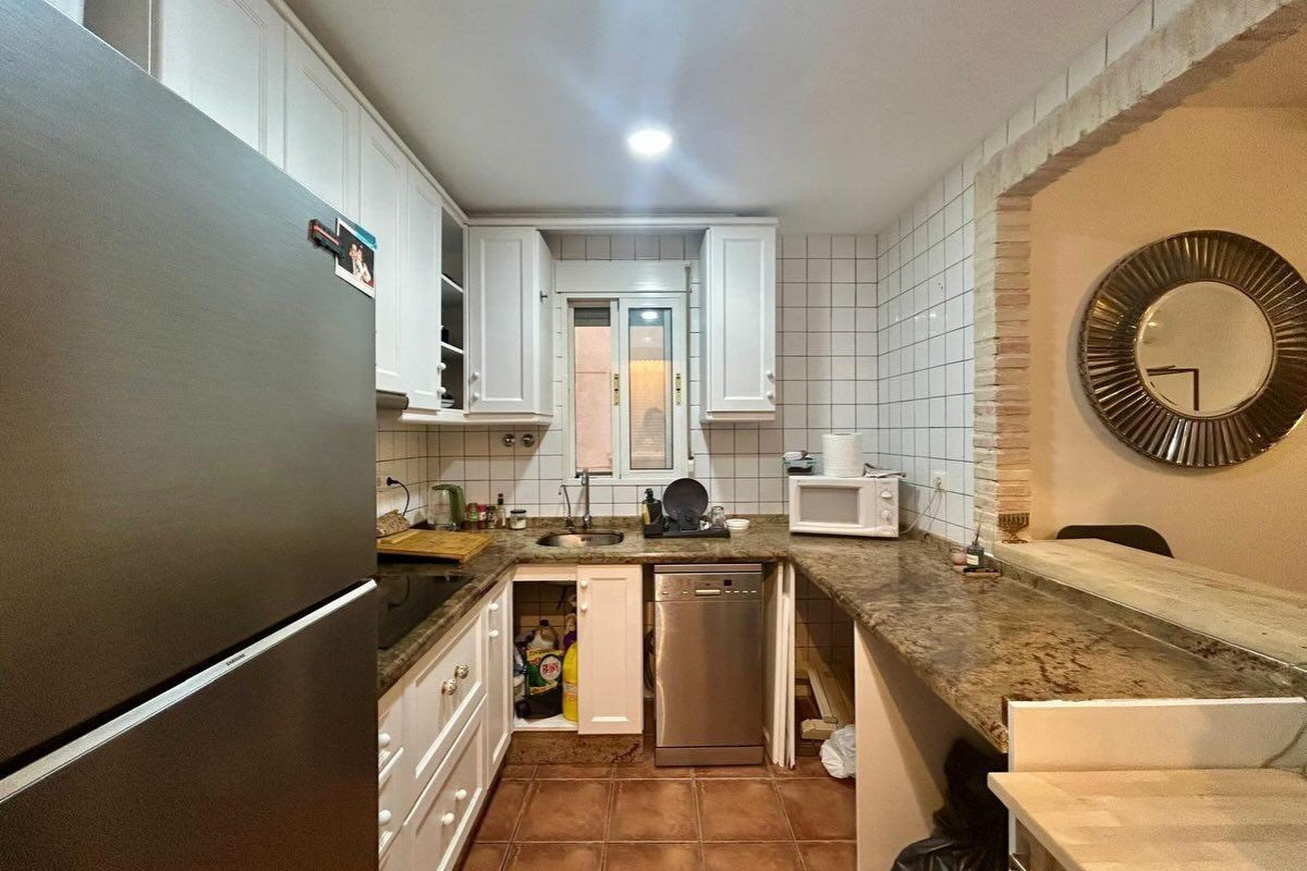 Resale - Apartment  - Torrevieja - Acequion