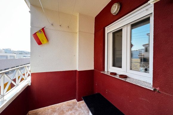 Resale - Apartment  - Torrevieja - Centro