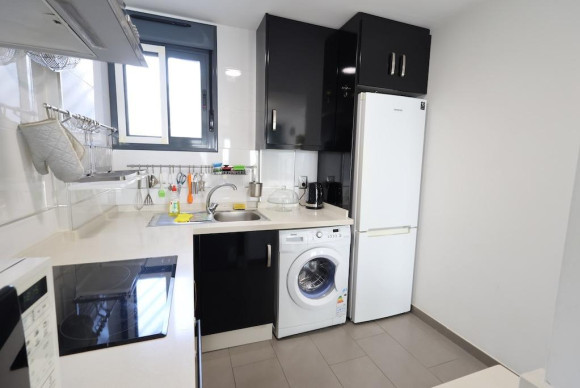 Resale - Apartment  - Orihuela Costa - La Zenia