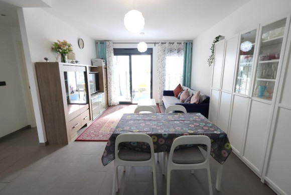 Resale - Apartment  - Orihuela Costa - La Zenia