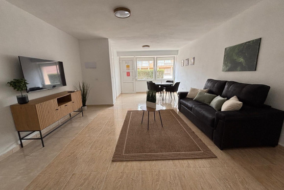 Resale - Apartment  - Torrevieja - Torreblanca