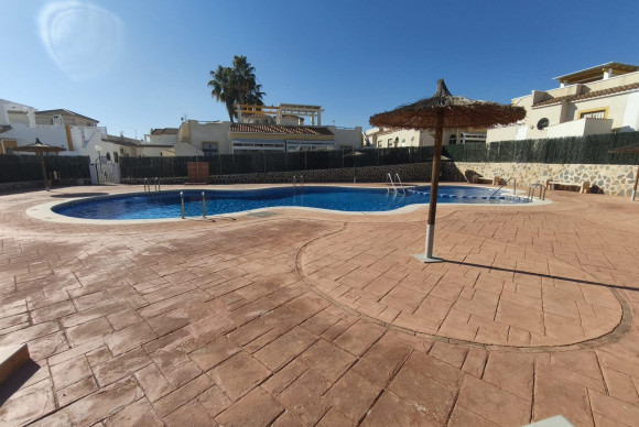 Resale - Townhouse - Orihuela Costa - Urbanización Perla del Mar
