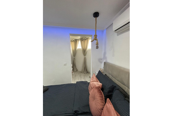 Resale - Apartment  - Torrevieja - Torre la mata