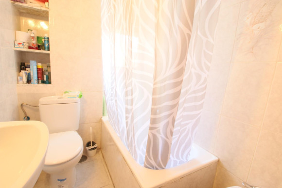 Reventa - Apartamento / piso - Alicante - Colonia Requena