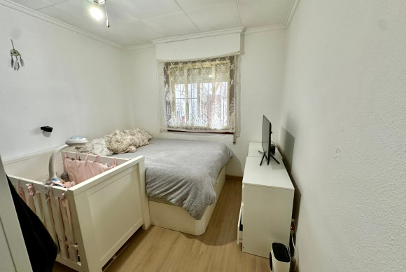 Revente - Appartement - Torrevieja - La Siesta