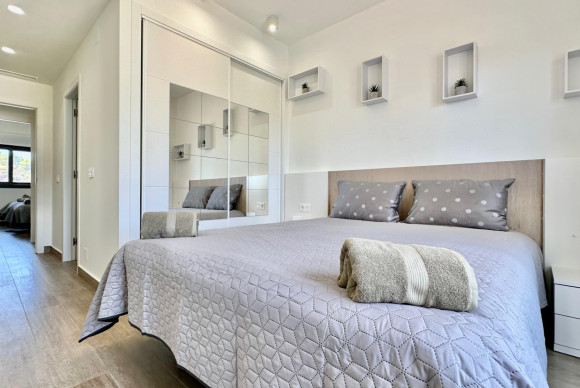 Alquiler a largo plazo - Apartamento / piso - Finestrat - Balcón de finestrat