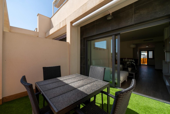 Alquiler a largo plazo - Apartamento / piso - Finestrat - Balcón de finestrat