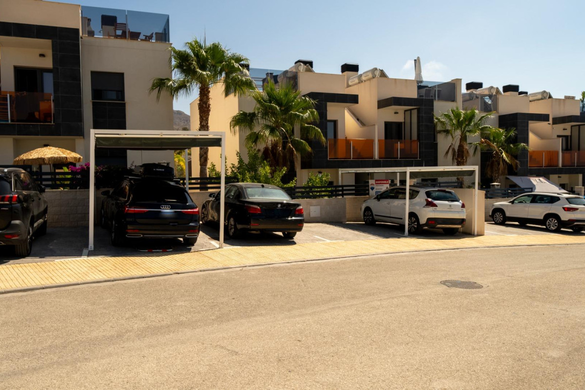 Alquiler a largo plazo - Apartamento / piso - Finestrat - Balcón de finestrat