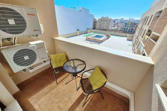 Location à long terme - Appartement - Torrevieja - Playa de los Locos