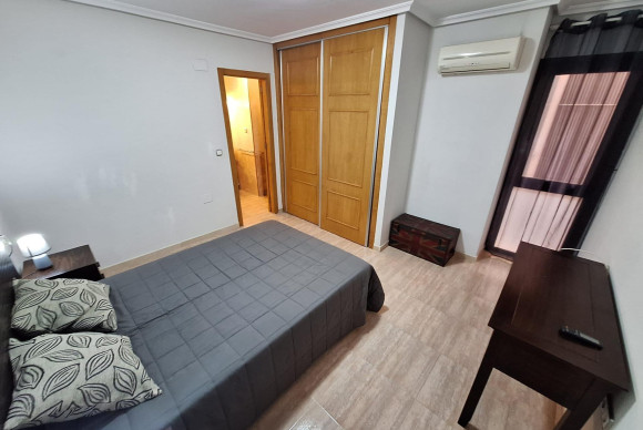 Location à long terme - Appartement - Torrevieja - Playa de los Locos