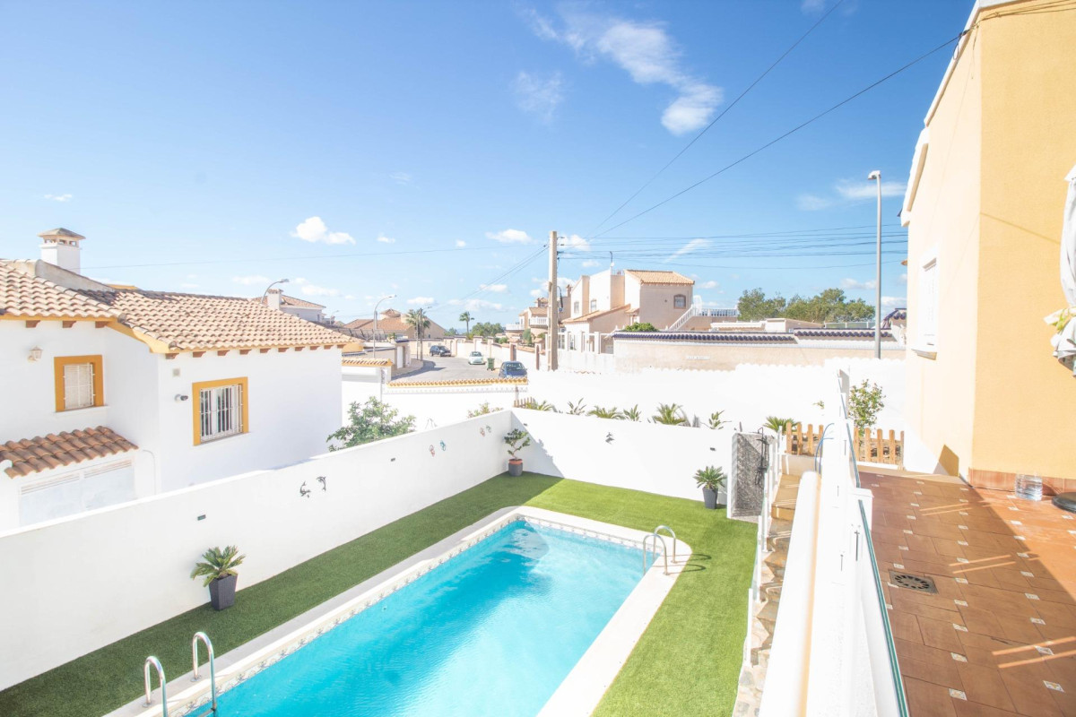 Herverkoop - Villa - San Miguel de Salinas - Blue Lagoon - El Galan